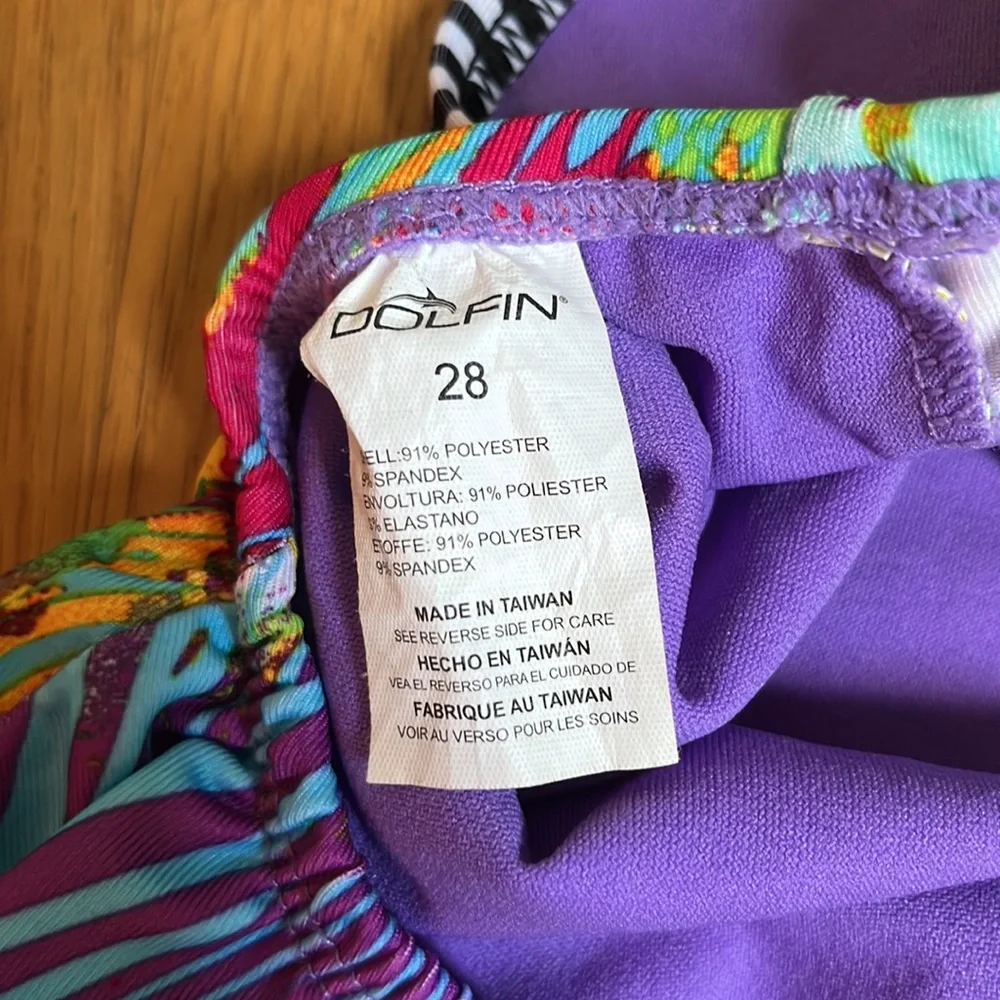Dolfin Uglies swim suit size 28